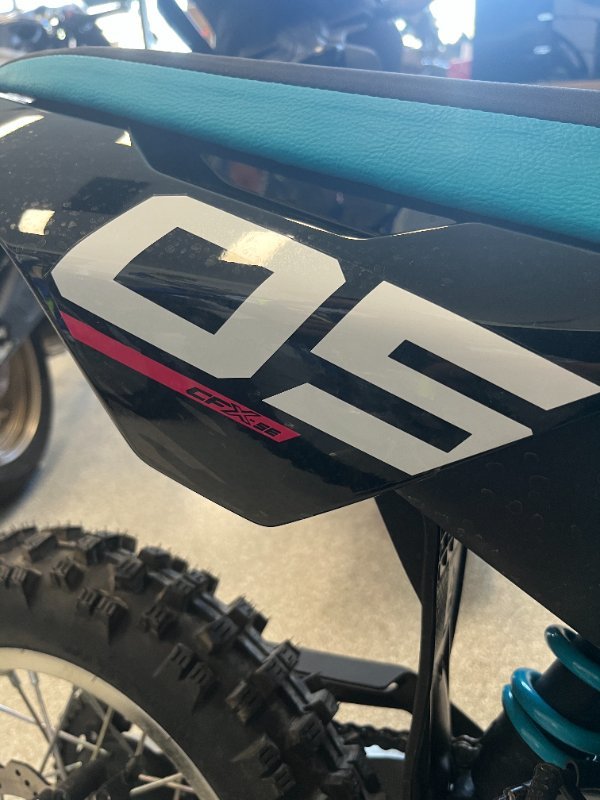 2026 CFMOTO CFX-5E ZEPHYR BLUE