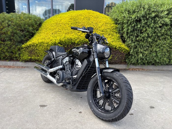 2022 Indian SCOUT BOBBER BLACK METALLIC