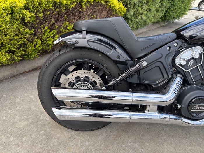 2022 Indian SCOUT BOBBER BLACK METALLIC