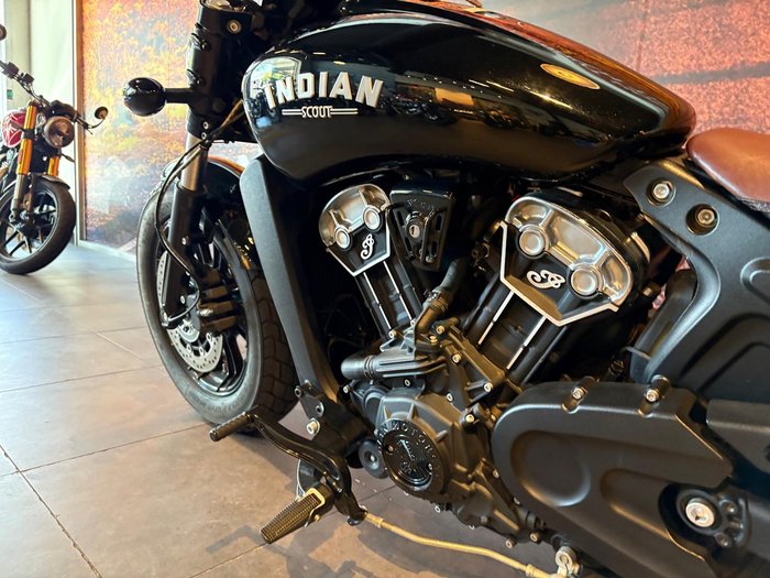 2022 Indian Scout Bobber Scout Black