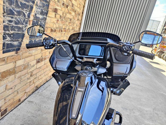 2026 HARLEY-DAVIDSON ROAD GLIDE 117 (FLTRX) ROAD VIVID BLACK