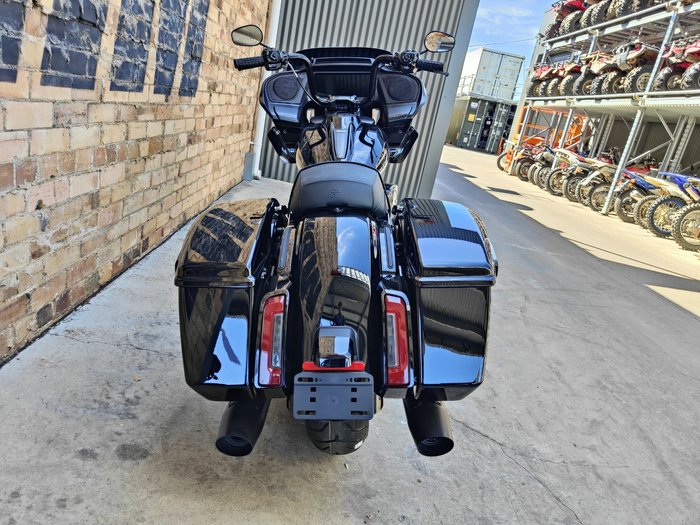 2026 HARLEY-DAVIDSON ROAD GLIDE 117 (FLTRX) ROAD VIVID BLACK