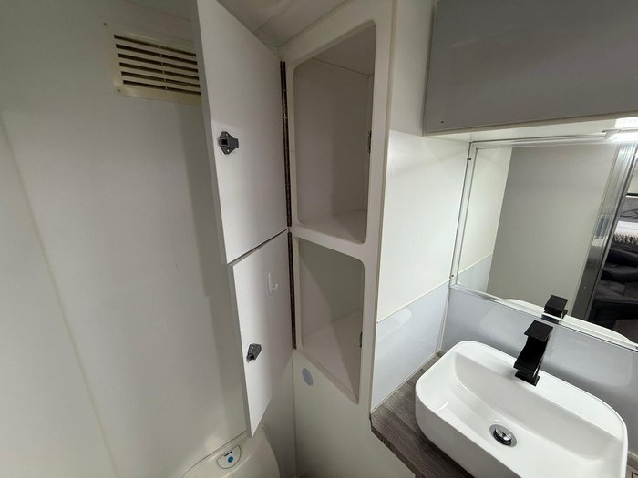 2019 Hinterland Caravans Recliner