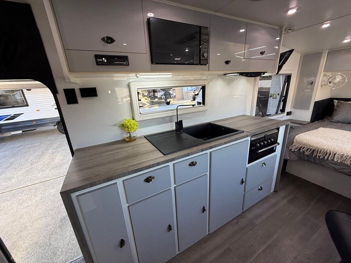 2019 Hinterland Caravans Recliner