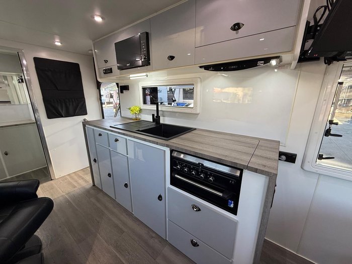 2019 Hinterland Caravans Recliner