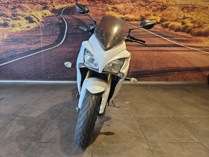 2018 Suzuki GSX-S1000F GSX-S White