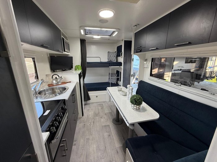 2018 New Age Caravans Gecko Ge18be Family