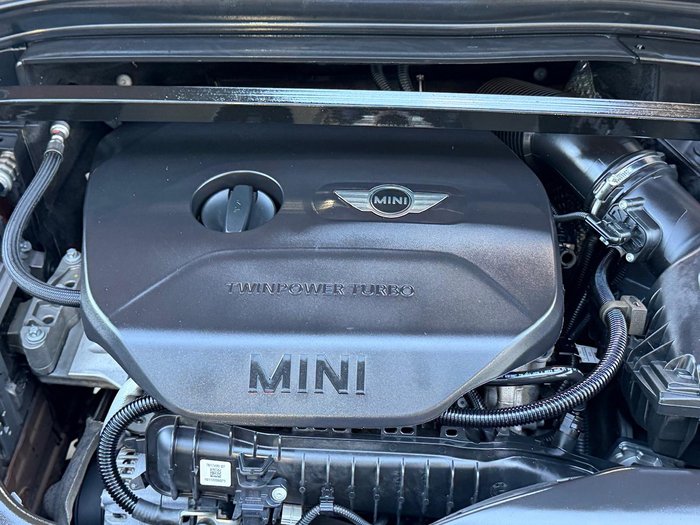 2017 MINI Countryman Cooper F60 Chestnut