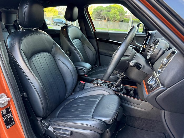 2017 MINI Countryman Cooper F60 Chestnut