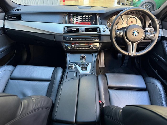 2016 BMW M5 Pure