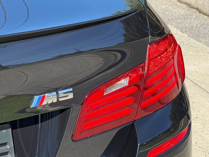 2016 BMW M5 Pure