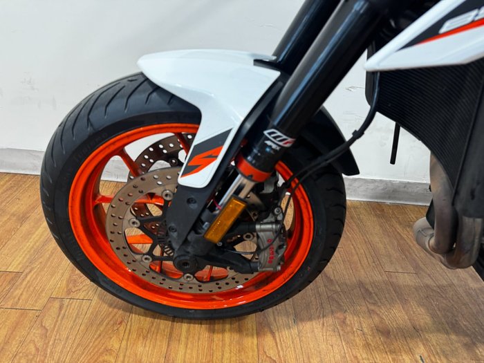 2021 Ktm 890 DUKE R ORANGE