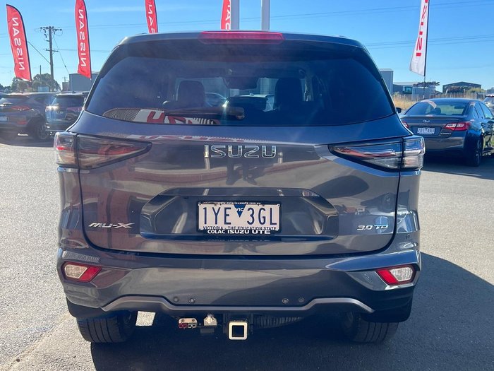 2023 Isuzu MU-X LS-T