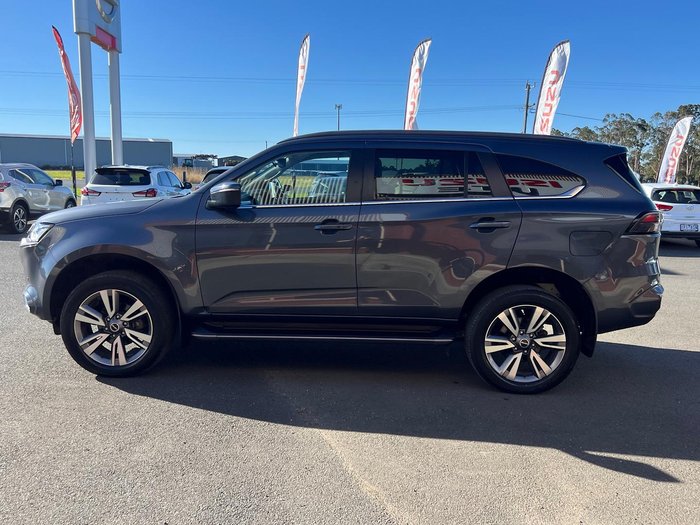 2023 Isuzu MU-X LS-T