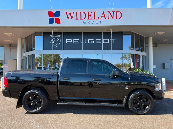 2022 RAM 1500 Express RamBox