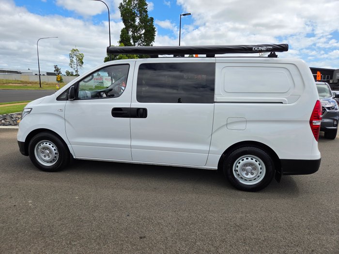 2019 Hyundai iLoad (No Badge)