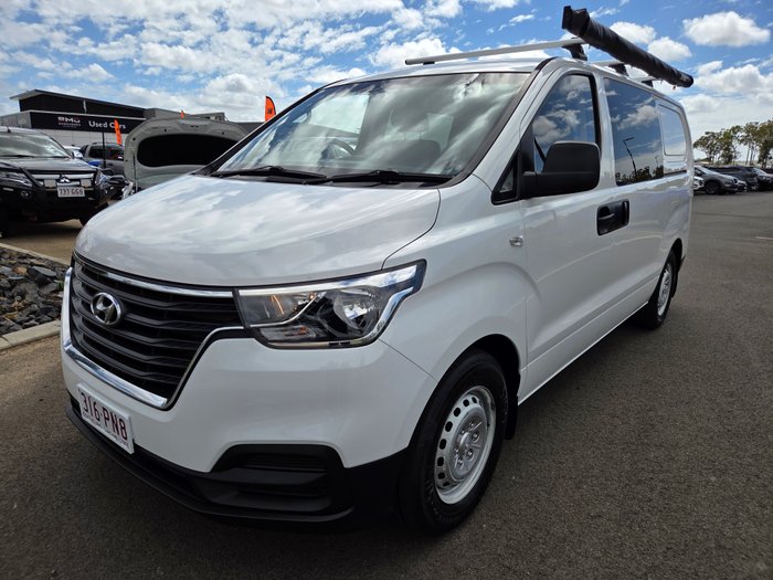 2019 Hyundai iLoad (No Badge)