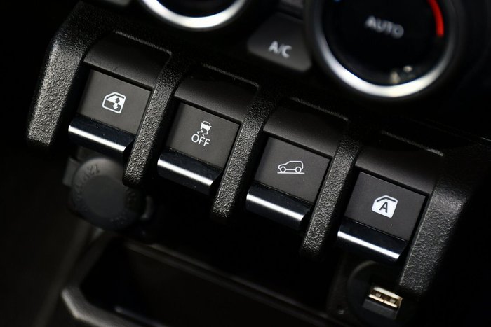 2025 Suzuki Jimny GLX