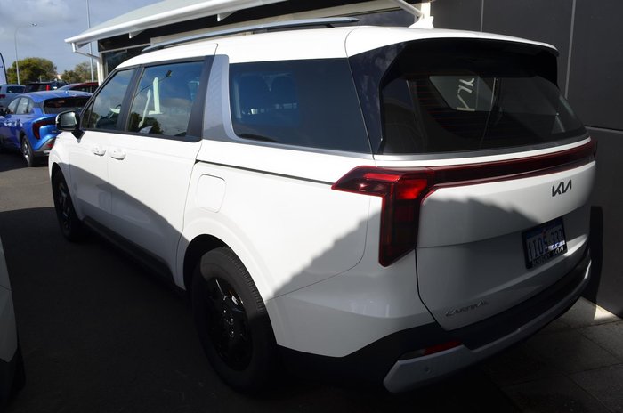 2025 Kia Carnival S