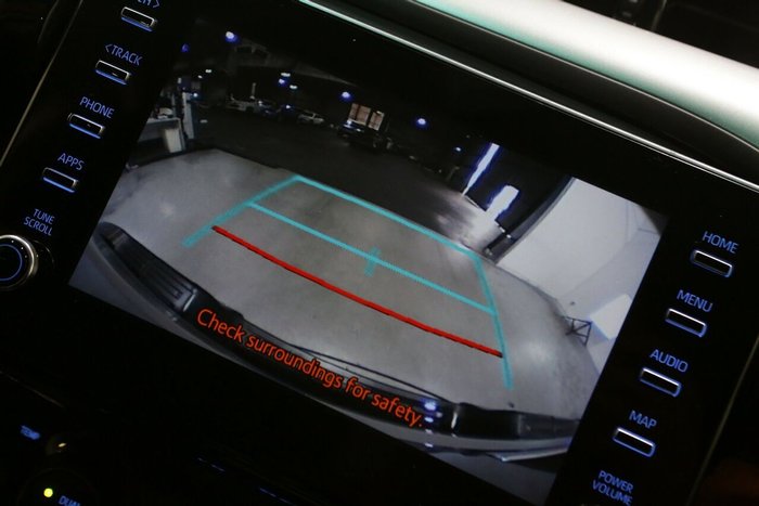 2021 Toyota Hilux SR5