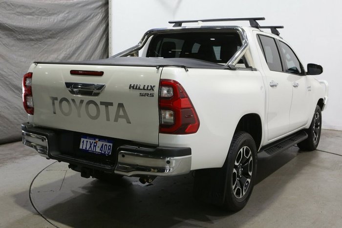 2021 Toyota Hilux SR5