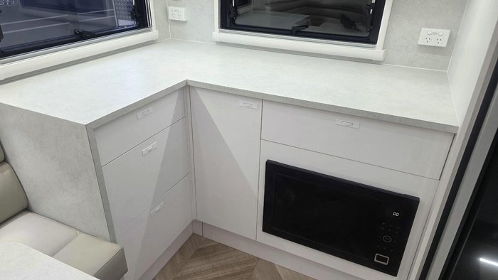 2026 Lotus Caravans Trooper Trx216rk 216