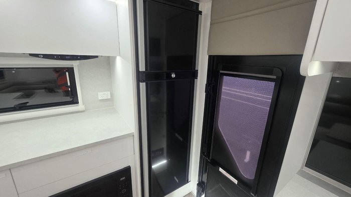 2026 Lotus Caravans Trooper Trx216rk 21'6