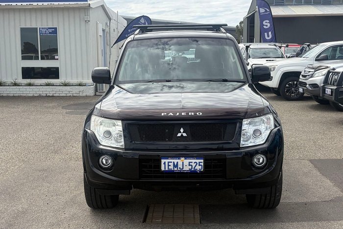 2013 Mitsubishi Pajero GLX-R
