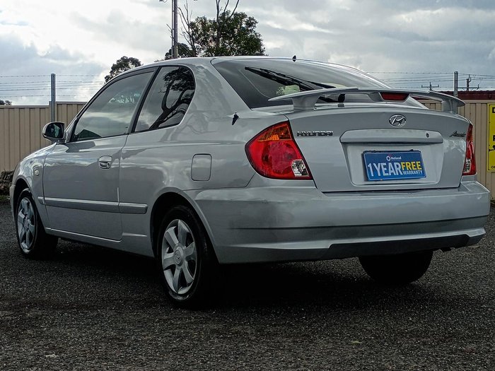 2004 Hyundai Accent GL