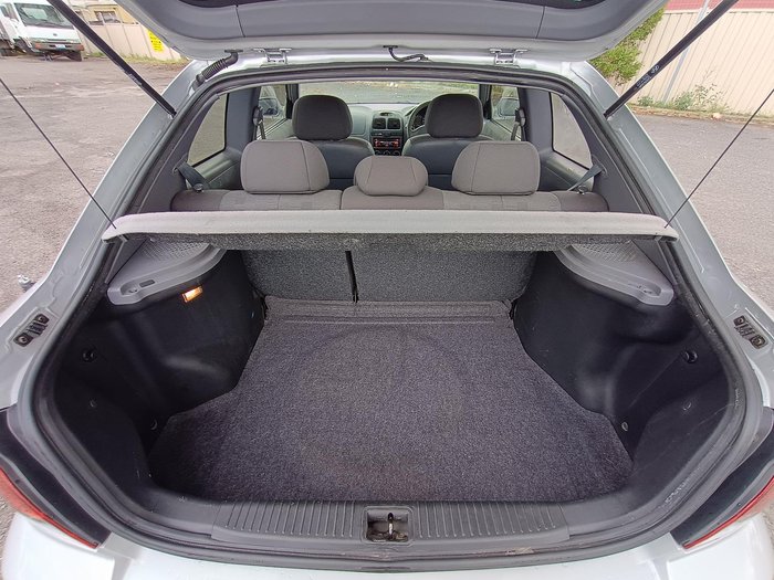 2004 Hyundai Accent GL