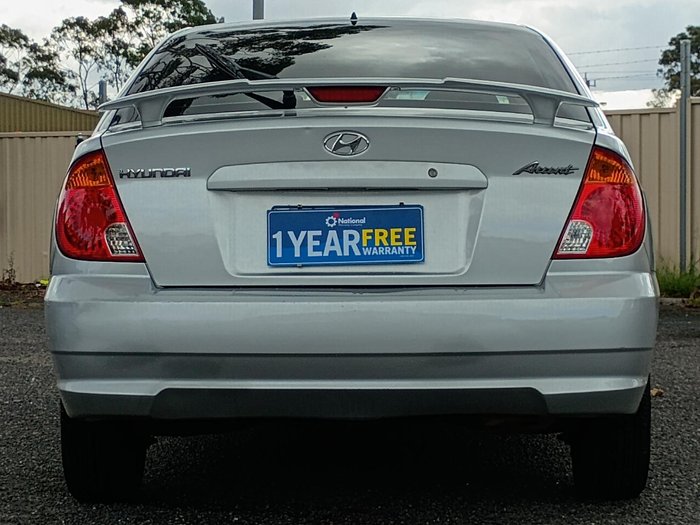 2004 Hyundai Accent GL