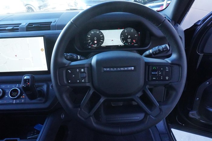 2025 Land Rover Defender 110 D350 X-Dynamic HSE