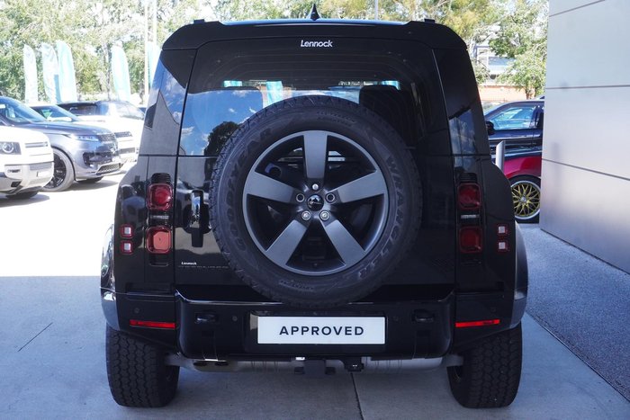 2025 Land Rover Defender 110 D350 X-Dynamic HSE