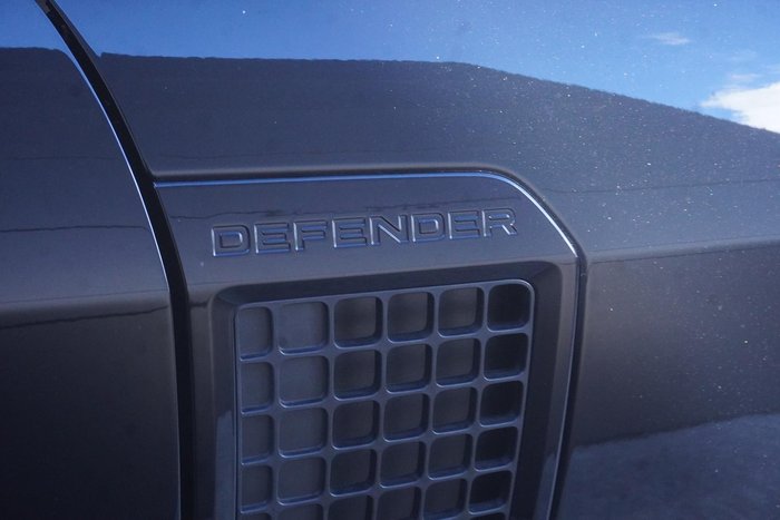 2025 Land Rover Defender 110 D350 X-Dynamic HSE