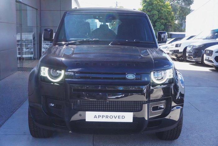 2025 Land Rover Defender 110 D350 X-Dynamic HSE