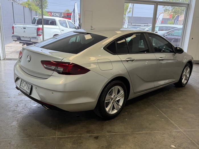 2020 Holden Commodore LT