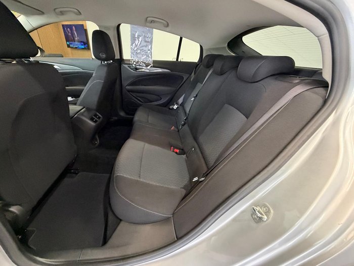 2020 Holden Commodore LT