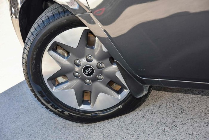 2021 Hyundai Staria