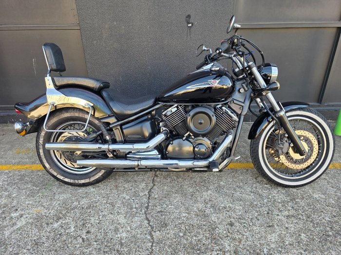 2005 Yamaha XVS1100 V-STAR CUSTOM BLACK