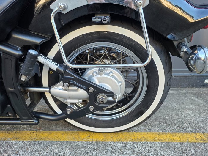 2005 Yamaha XVS1100 V-STAR CUSTOM BLACK