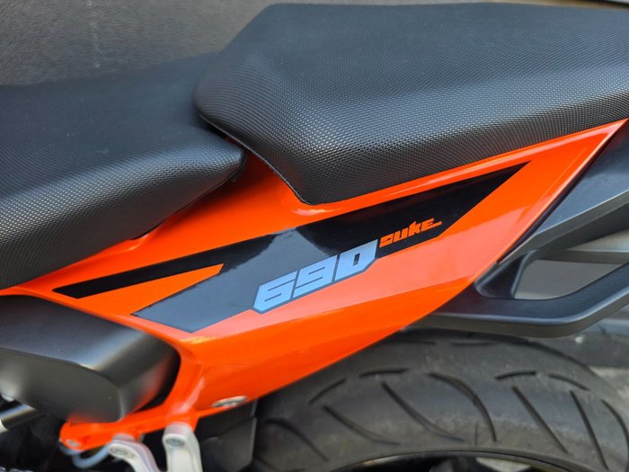 2016 Ktm 690 DUKE BLACK