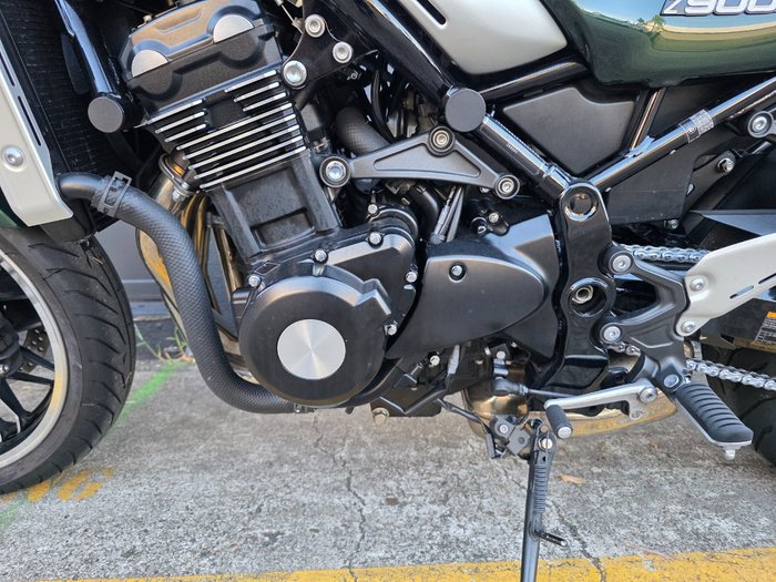 2022 Kawasaki Z900RS (ZR900C) GREEN