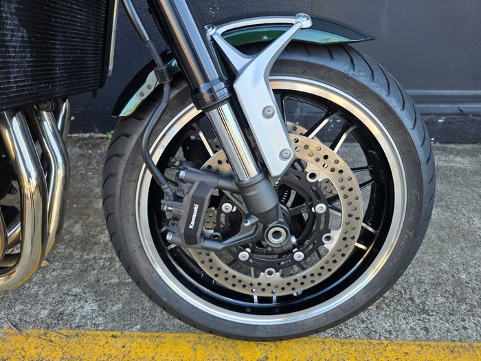 2022 Kawasaki Z900RS (ZR900C) GREEN