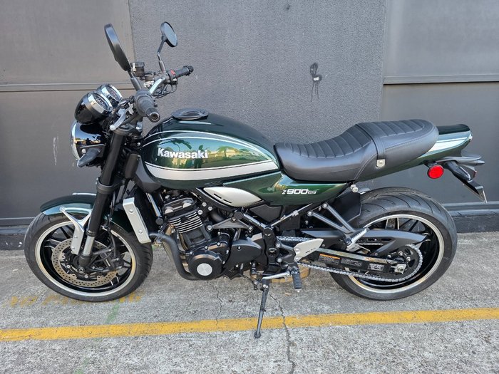 2022 Kawasaki Z900RS (ZR900C) GREEN
