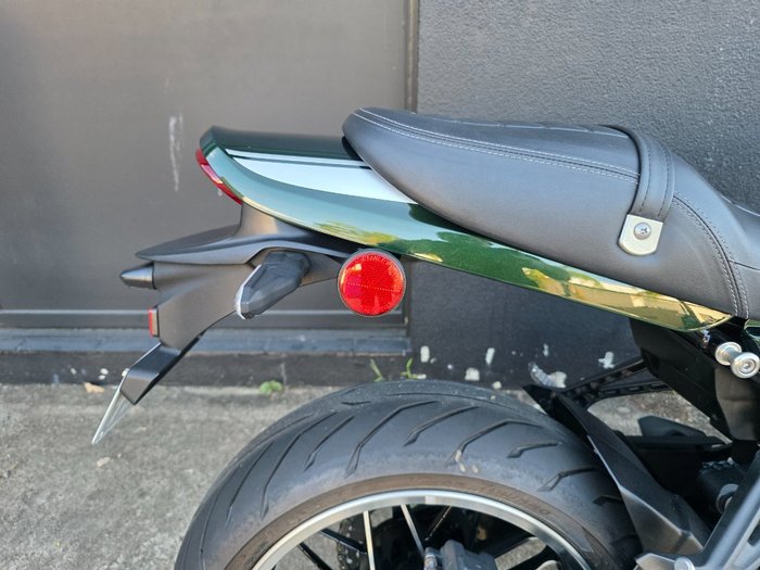 2022 Kawasaki Z900RS (ZR900C) GREEN