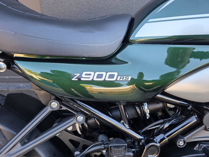 2022 Kawasaki Z900RS (ZR900C) GREEN