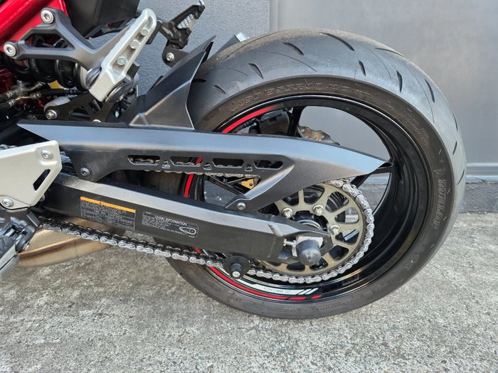 2022 Kawasaki Z900 SUPERNAKED (ZR900) WHITE