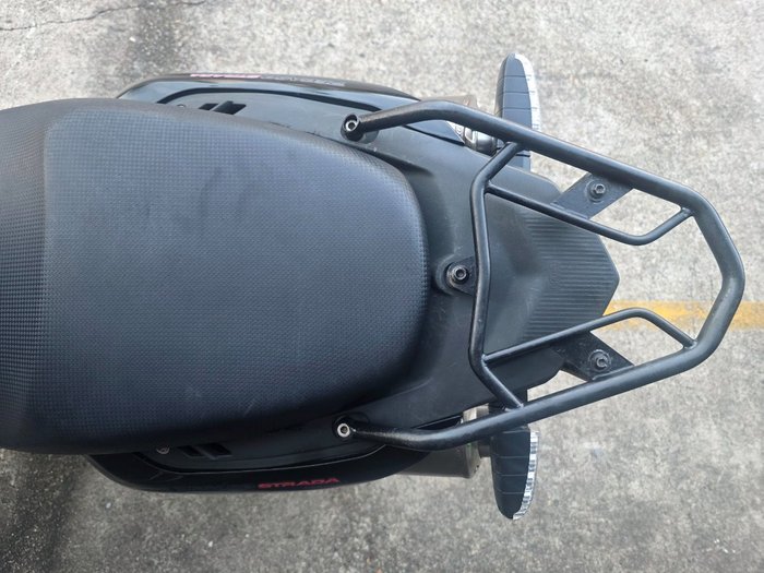 2005 APRILIA PEGASO 650 i.e BLACK