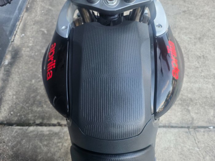 2005 APRILIA PEGASO 650 i.e BLACK