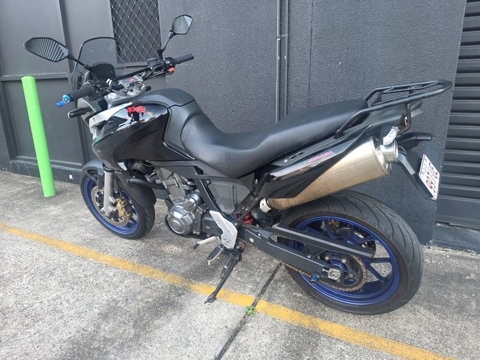 2005 APRILIA PEGASO 650 i.e BLACK